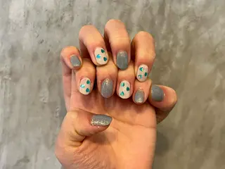 ネイル HENRIETTA NAILSALONのネイルデザイン