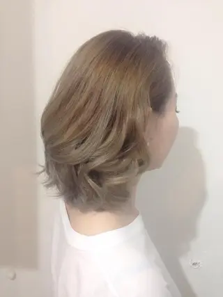 ミディアム 吉田 典弘のヘアスタイル