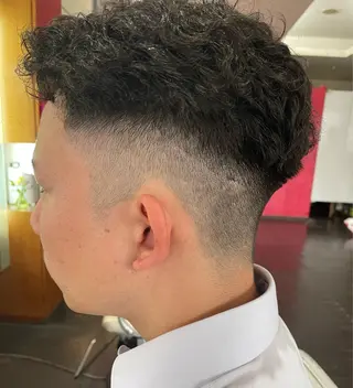 ショート パーマ 美容室ARKS 黒田杏奈のヘアスタイル