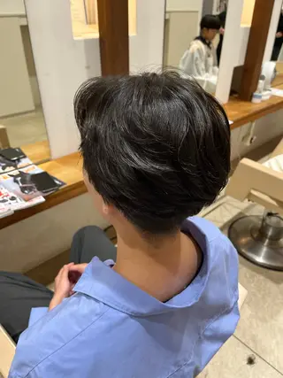 パーマ メンズ 沖元 統弥のヘアスタイル
