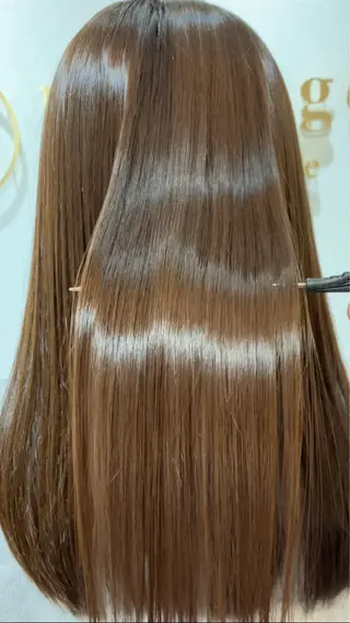 ロング カラー ヘアアレンジ キッズ 横浜関内髪質改善 re:Magoのヘアスタイル
