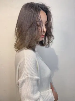 ミディアム カラー _WHITE+ 南海難波店のヘアスタイル