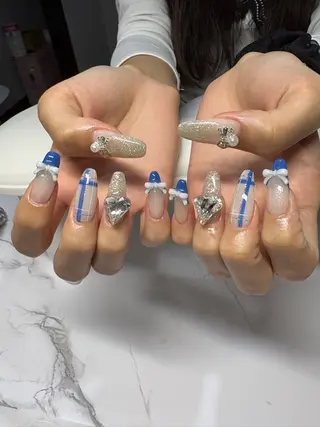 ネイル Nails by Akariのネイルデザイン