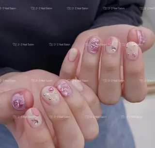 ネイル Shis_🦄shi 韓国風キラキラネイルのネイルデザイン