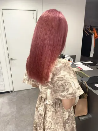 カラー セミロング ハイトーンエクステ 🎩カズキ🎩のヘアスタイル