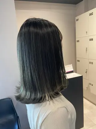 ミディアム カラー ブリーチ👩🦳/ ✂︎MANAMIのヘアスタイル
