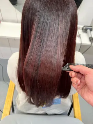 セミロング 髪質改善縮毛矯正なら ✨伊藤佳祐✨のヘアスタイル