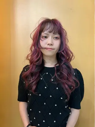 ロング Hiyo 外国人風くせ毛パーマのヘアスタイル