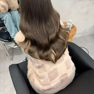 ミディアム 高畑 恵莉 👒 暖色 / 艶髪 🧺のヘアスタイル