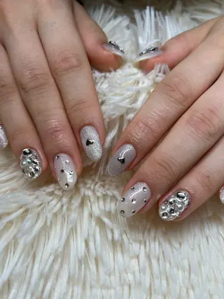ネイル NORA nail UMEDA MAIのネイルデザイン