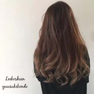 セミロング ロング _WHITE高槻店 yusukeのヘアスタイル