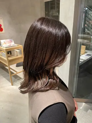 ミディアム カラー porto まなみのヘアスタイル