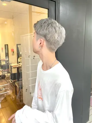 ショート カラー ヘアアレンジ 青髪特化🩵 ダブルカラーのヘアスタイル