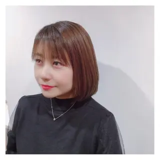 ショート カラー 元重 宣博のヘアスタイル