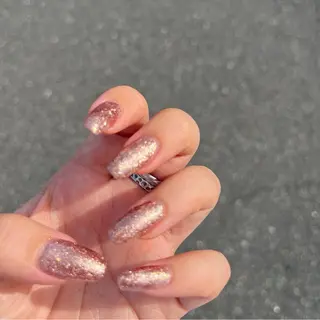 ネイル Toujours / nijinaのネイルデザイン