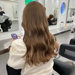 ロング カラー ヘアアレンジ トレンドモテカラー 🩷色落ちまで可愛くのヘアスタイル