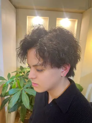 ショート パーマ メンズ cachecache白金高輪店所属・白金/髪質改善/ダブ ルカラー/ハイトーンのヘアスタイル