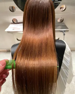 ロング 【お悩み解決のプロ】 ハヤシタクミのヘアスタイル