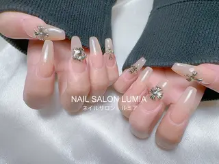 ネイル ネイルサロン ルミア Lumia 店長のネイルデザイン
