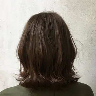 ミディアム カラー 菊池 優貴乃のヘアスタイル