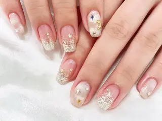 ネイル VIVIAN リサのネイルデザイン