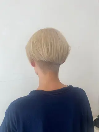 ショート カラー メンズ ブリーチ　ハイトーン 特化🌈フジタハルキのヘアスタイル