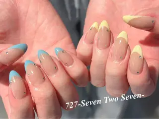 ネイル 727 nailのネイルデザイン