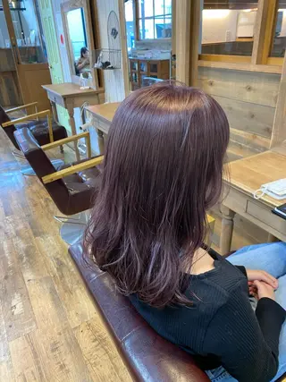 ミディアム カラー パーマ ヘアアレンジ re naのヘアスタイル