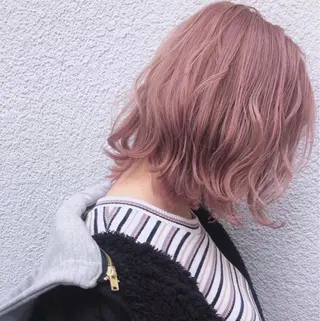 ミディアム カラー 近藤 若菜のヘアスタイル