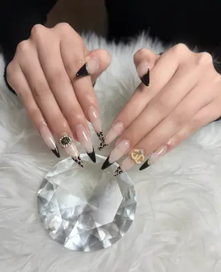 ネイル Shizuku ⋆. 𐙚 ˚のネイルデザイン