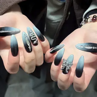 ネイル ジュエル.《ネイル》 モデル募集中のネイルデザイン