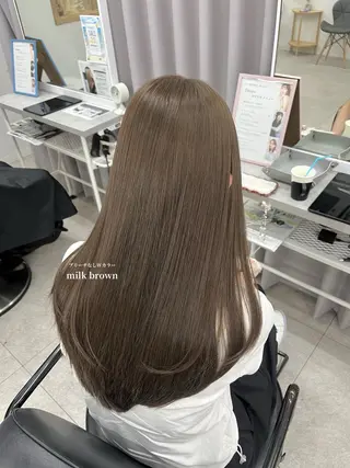 ロング カラー 柔らかオリーブ🌿 HIMARI🌻のヘアスタイル