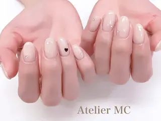 ネイル アトリエ エムシー 【新富町・東銀座】のネイルデザイン