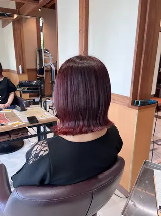 カラー SERA / TAIGAのヘアスタイル