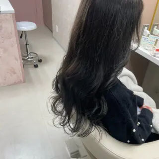 ロング カラー 坂本 沙也加のヘアスタイル