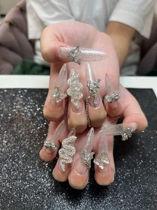 ネイル Rin Nails Osakaのネイルデザイン