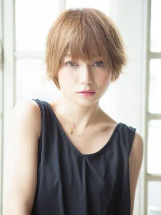 ショート カラー 松島祐介【店長／ トップディレクター】のヘアスタイル