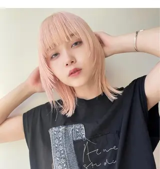 カラー 透明感ブリーチ ハイトーンウエダのヘアスタイル