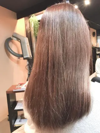 セミロング カラー ❣️大人色気レイヤー 美髪縮毛 金山❣️のヘアスタイル