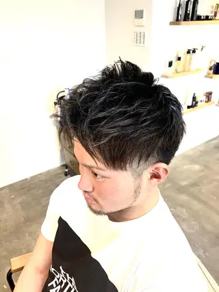 ショート AKALA HAIR 〜kaui〜所属・向井 優汰のヘアスタイル