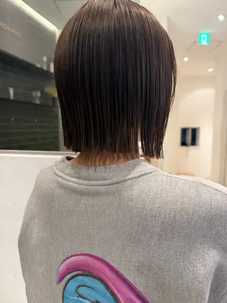 ミディアム 須藤 優真 切りっぱなしボブのヘアスタイル