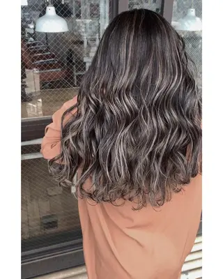 カラー 石井辰功也 フリーランス美容師のヘアスタイル
