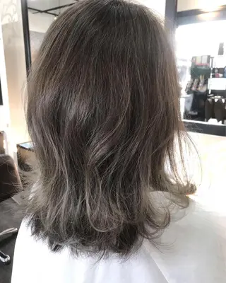 ミディアム カラー 天王寺区🌟大好評バ ッサリ◎美髪改善矯正のヘアスタイル