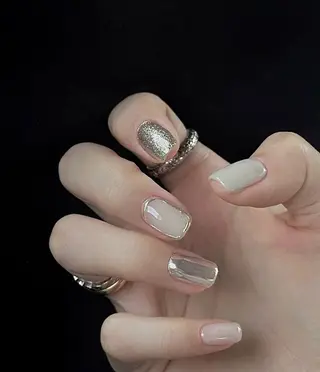 ネイル モナ& あきのネイルデザイン