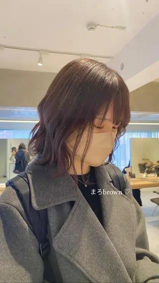 ミディアム ミオ💎ショート 透ける暗髪のヘアスタイル
