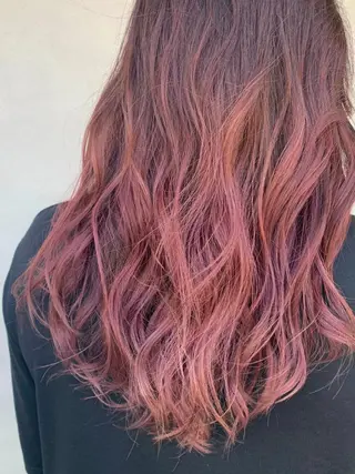 ロング ︎︎🧸 ユリ ︎︎🧸のヘアスタイル