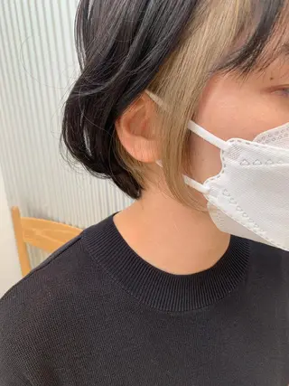 ショート カラー ヘアアレンジ yuka .のヘアスタイル