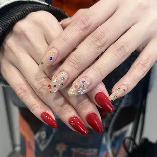 ネイル AIKO🐈‍⬛⭐︎ 大阪/y2k/個性派のネイルデザイン