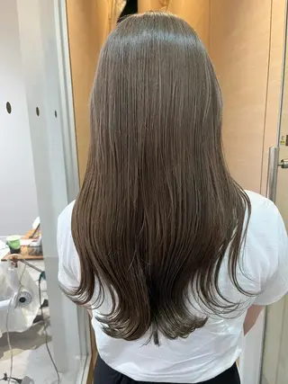 ロング カラー 🥇赤み消しカラー／ 髪質改善の匠🥇のヘアスタイル
