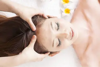 🌷MIREA🌷 LUANA 難波店のヘアスタイル